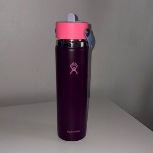 24 oz Hydroflask in Sugar Plum